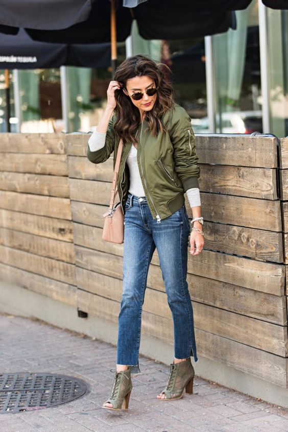 Sporty Green Jacket and Jeans Look